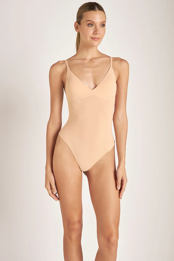 Body clásico con copa - Image 7
