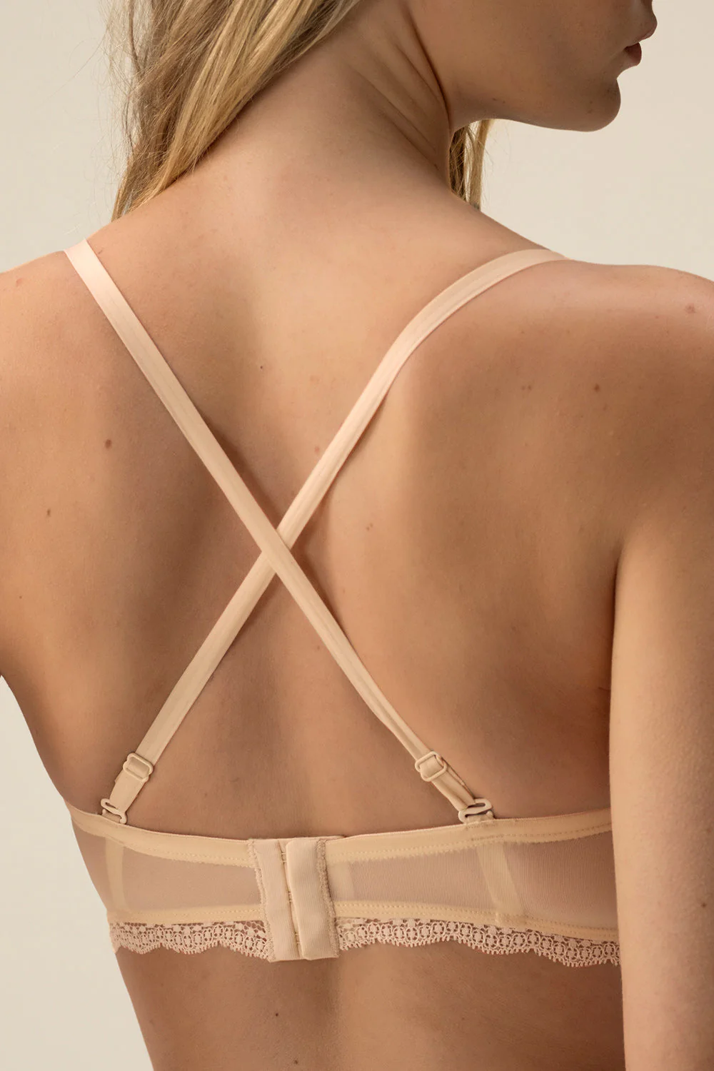 Brasier strapless con copa - Image 5