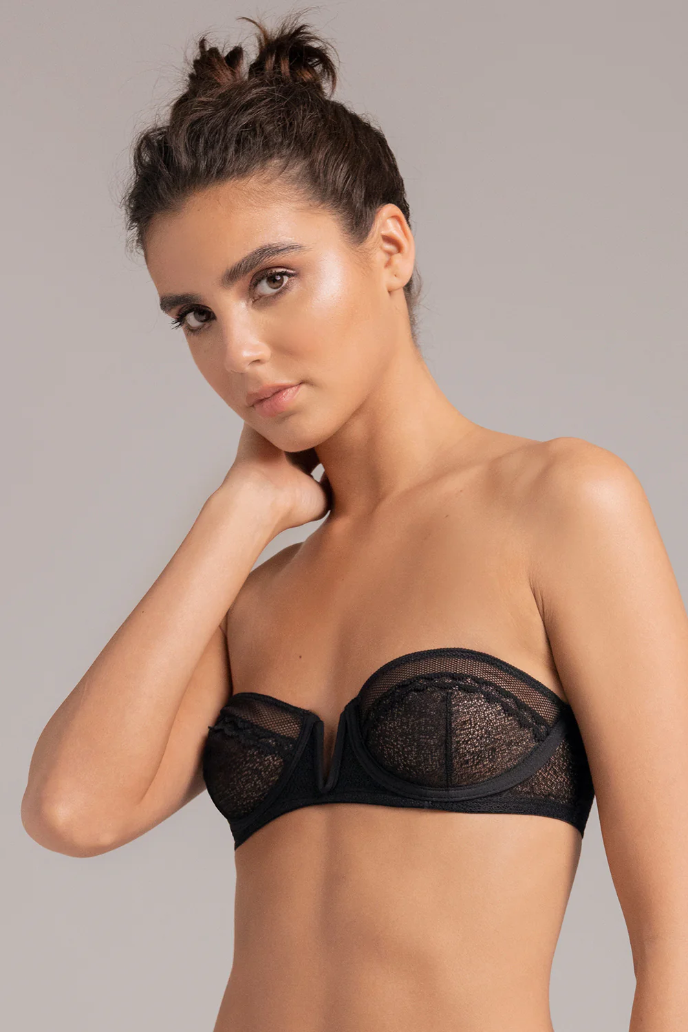 Brasier strapless con copa - Image 3