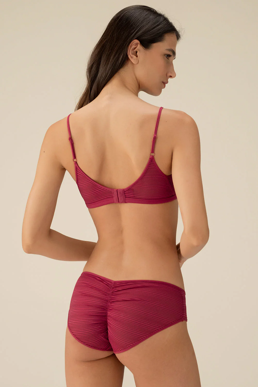 Brasier triangular con copa - Image 6