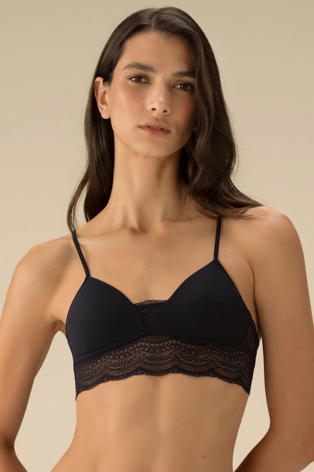 Brasier triangular con copa - Image 4