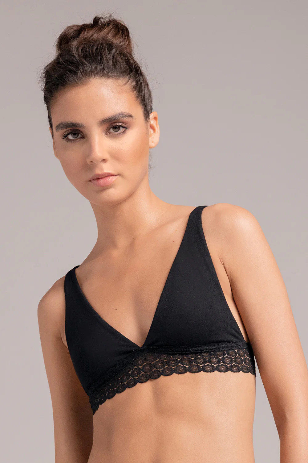Brasier triangular sin copa - Image 3