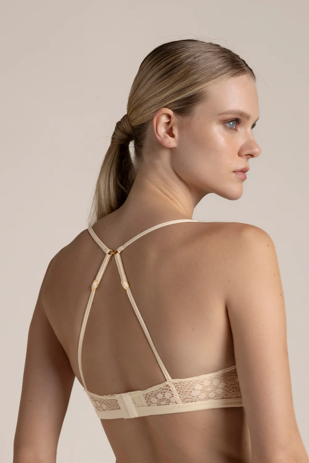 Brasier triangular con copa - Image 2