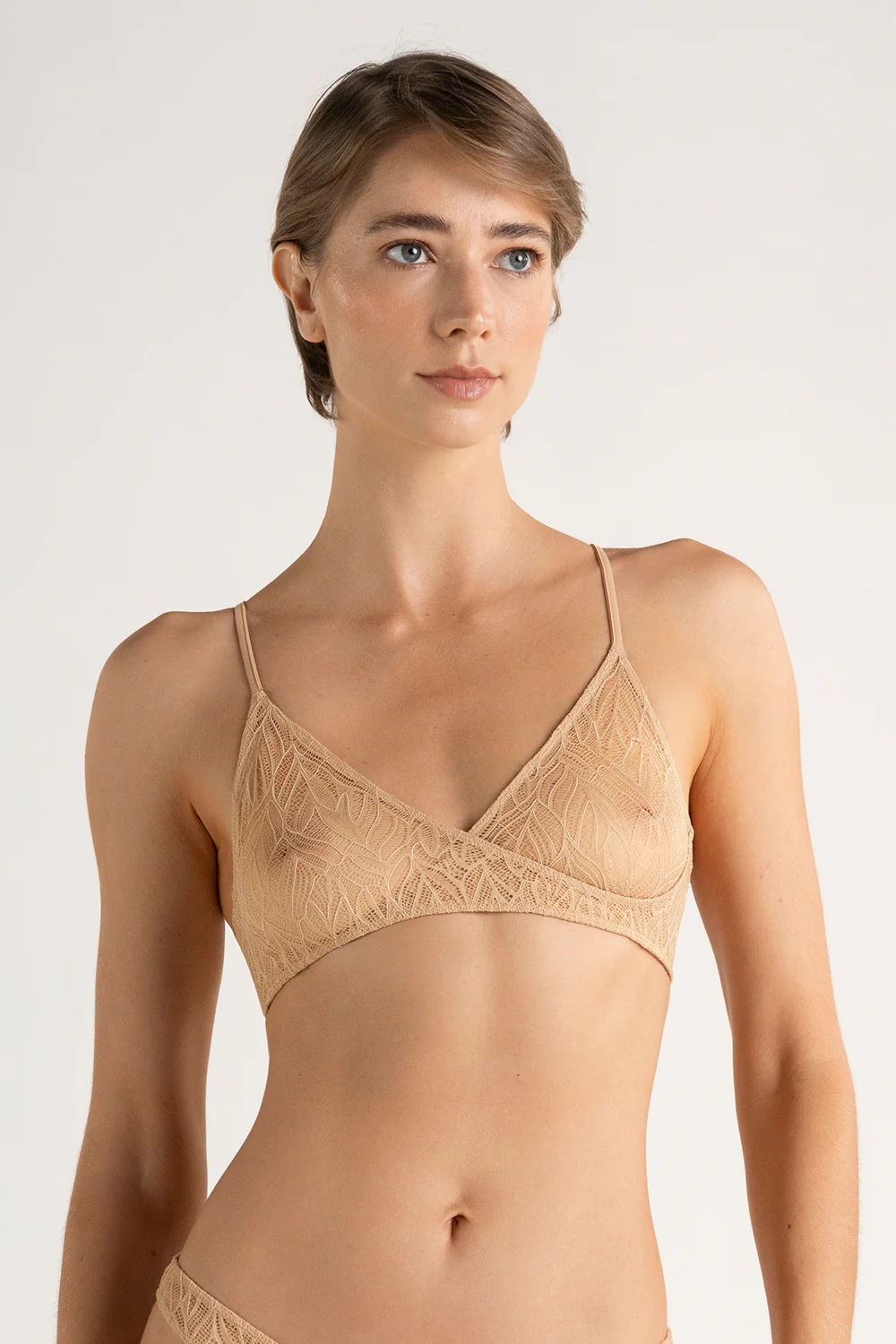 Brasier triangular sin copa - Image 3