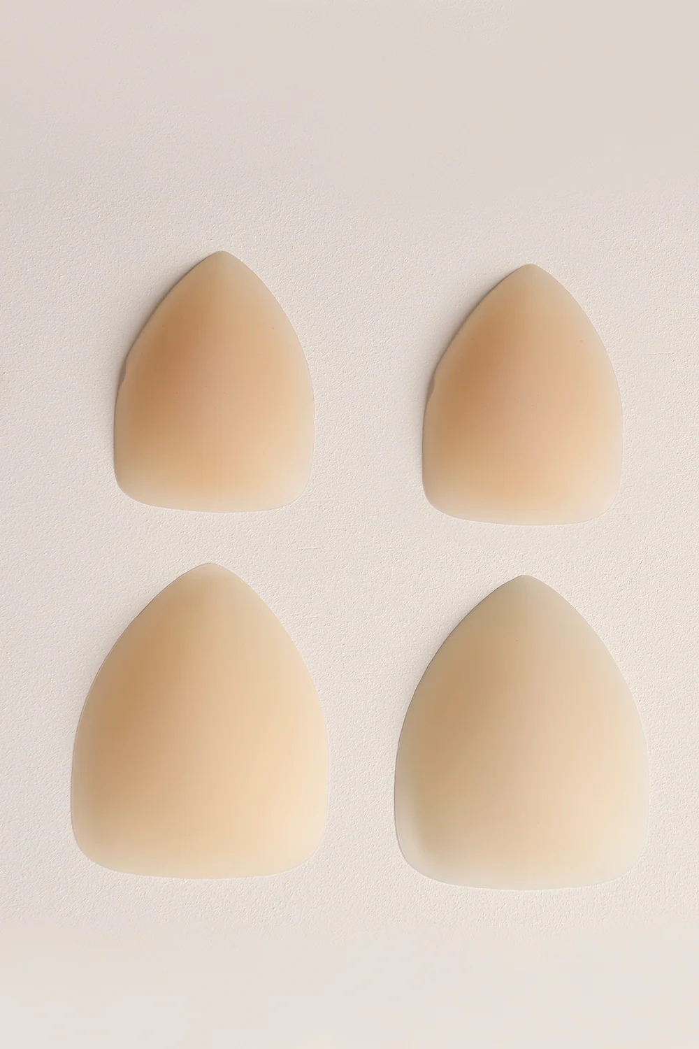 Pezoneras triangulares en silicona sin adhesivo - Image 3
